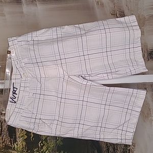 Classic Vurt Mens 32 white plaid stylish casual cargo style summer shorts
